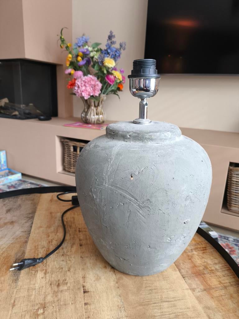 Tafellamp poot van aardewerk, Ophalen, Overige materialen, Landelijk/industrieel, Zo goed als nieuw