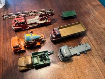 Partij 6 Dinky Toys beschikbaar voor biedingen