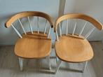 2 degelijke houten stoelen, Huis en Inrichting, Stoelen, Ophalen, Twee, Bruin, Zo goed als nieuw