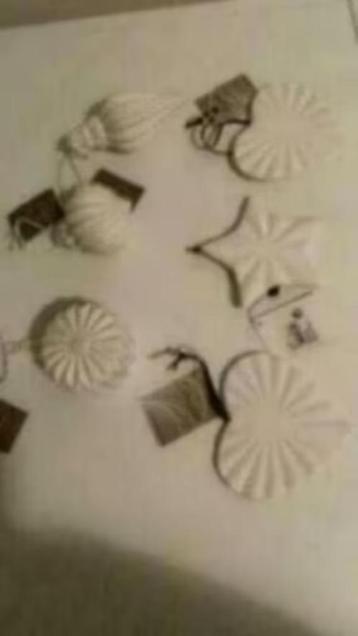 Kersthangers 6 stuks / kerstballen van aardewerk beschikbaar voor biedingen