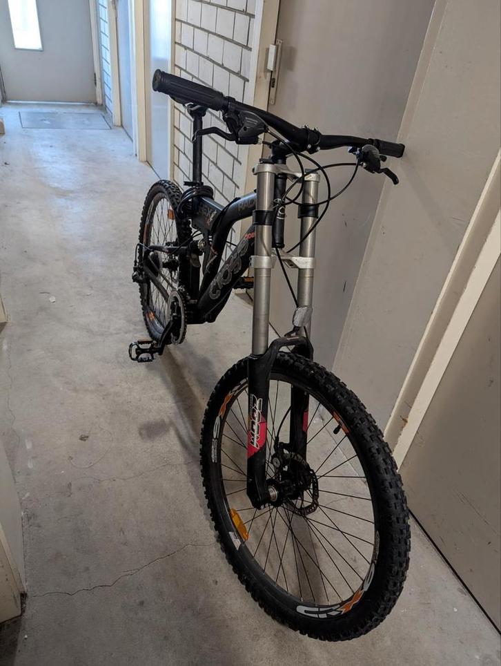 Downhill Mountainbike - Gebruikt, Medium Frame, Fietsen en Brommers, Fietsen | Mountainbikes en ATB, Gebruikt, 45 tot 49 cm, Fully