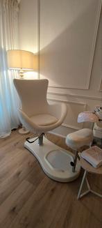 Pedicurestoel wit, Huis en Inrichting, Stoelen, Ophalen, Wit, Leer, Zo goed als nieuw
