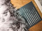 Mooi kleedje grijs van kleur vacht mat !!! MOET WEG!!!, Huis en Inrichting, Woonaccessoires | Plaids en Woondekens, ., Ophalen of Verzenden