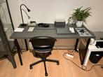 Bureau met poten, Ophalen, Zo goed als nieuw, Bureau