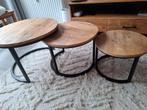 Leenbakker mangohout en staal bijzettafels, Huis en Inrichting, Ophalen, Rond, Minder dan 55 cm, 45 tot 60 cm