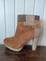H3 Shoes hakken pumps enkellaarzen 37 suède beige bruin, Ophalen of Verzenden, Schoenen met hoge hakken