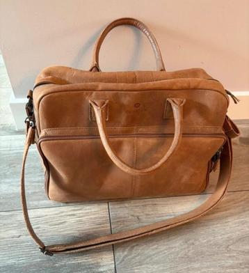 Luiertas schoudertas MicMacBags buffel leder cognac beschikbaar voor biedingen