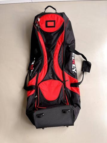 Nieuwe Elrey golfreistas – met wielen – ongebruikt beschikbaar voor biedingen