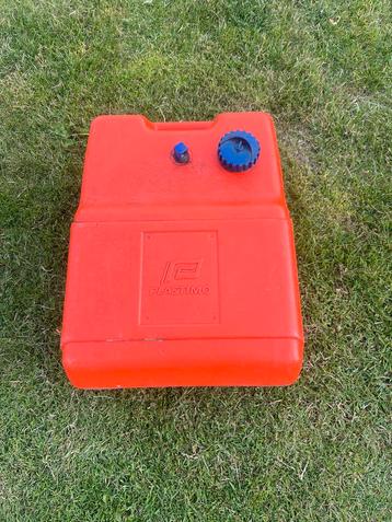 Plastimo brandstoftank, boot tank, benzine tank beschikbaar voor biedingen