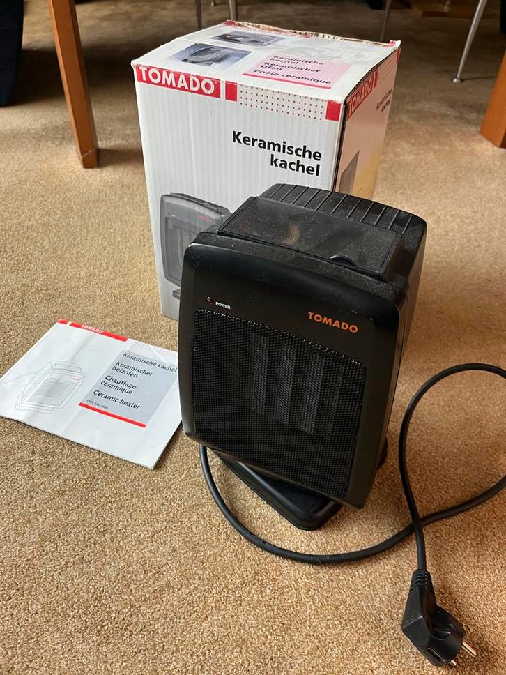 Tomado Keramische Kachel - Zo goed als nieuw!, Huis en Inrichting, Kachels, Zo goed als nieuw, Vrijstaand, Overige soorten, Elektrisch