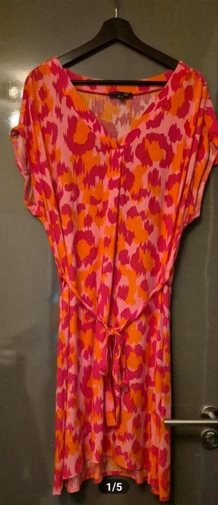 Smashed Lemon jurk 2XL/44 - Roze/Oranje print, Kleding | Dames, Jurken, Zo goed als nieuw, Maat 42/44 (L), Roze, Knielengte, Ophalen of Verzenden