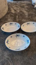 Royal doulon everyday blue berry, Ophalen of Verzenden, Porselein, Overige stijlen, Schaal of Schalen