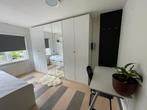 Kledingkast PAX met spiegeldeuren (300 x 60d x 240h), Ophalen, Overige materialen, Gebruikt, 200 cm of meer