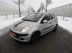 Nissan Pixo 1.0 // APK tot September 2026 // Sportieve Look!, Auto's, Voorwielaandrijving, Euro 5, Stof, 200 kg
