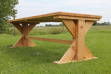 Tuintafel/Kleastertafel beschikbaar voor biedingen
