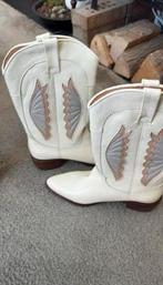 Nieuwe Shoecolate cowboylaarzen maat 37, Kleding | Dames, Schoenen, Hoge laarzen, Shoecolate, Beige, Nieuw