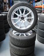 Mercedes A B CLA klasse 17 inch velgen winterbanden, Auto-onderdelen, 205 mm, 17 inch, Banden en Velgen, Gebruikt