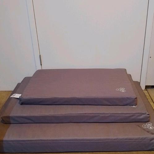 Honden kussen/matras Animal boulevard grijs  M 74x45x6cm, Dieren en Toebehoren, Hondenmanden, Nieuw, Polyester, Ophalen of Verzenden