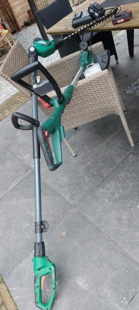 Heggenschaar & Grastrimmer - Set, Tuin en Terras, Heggenscharen, Gebruikt, Accu, Ophalen of Verzenden