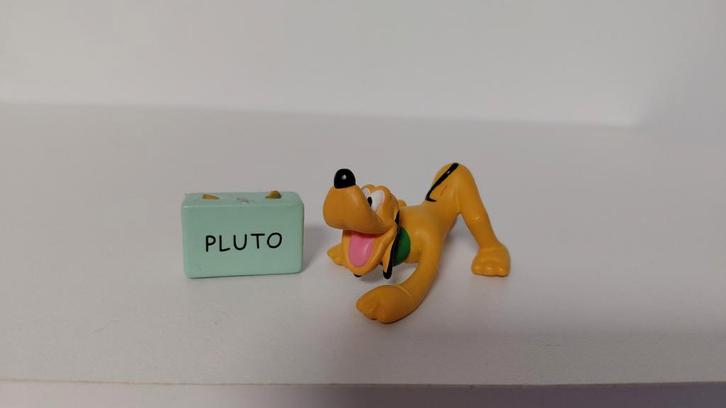 Pluto figuur, Verzamelen, Disney, Zo goed als nieuw, Beeldje of Figuurtje, Goofy of Pluto, Ophalen of Verzenden