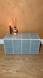 Handgemaakte Tegeltafel - Kitkat Tegel, Grijs & Wit, Ophalen of Verzenden, Nieuw