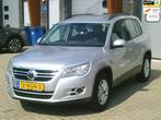 Volkswagen Tiguan 1.4 TSI Comfort&Design Grote Onderhoudsbeu, Voorwielaandrijving, Euro 5, Zwart, 4 cilinders