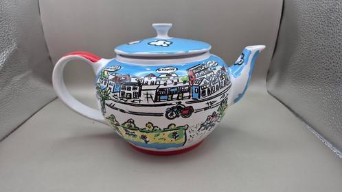 Wegener huis aan huiskranten theepot, Huis en Inrichting, Keuken | Servies, Zo goed als nieuw, Overige typen, Overige stijlen
