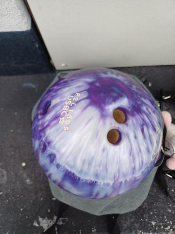 Bowlingbal 10 lbs beschikbaar voor biedingen