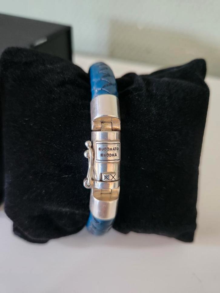 Buddha to Buddha Ben Small Blue 180BU, Sieraden, Tassen en Uiterlijk, Armbanden, Zo goed als nieuw, Zilver, Blauw, Ophalen of Verzenden