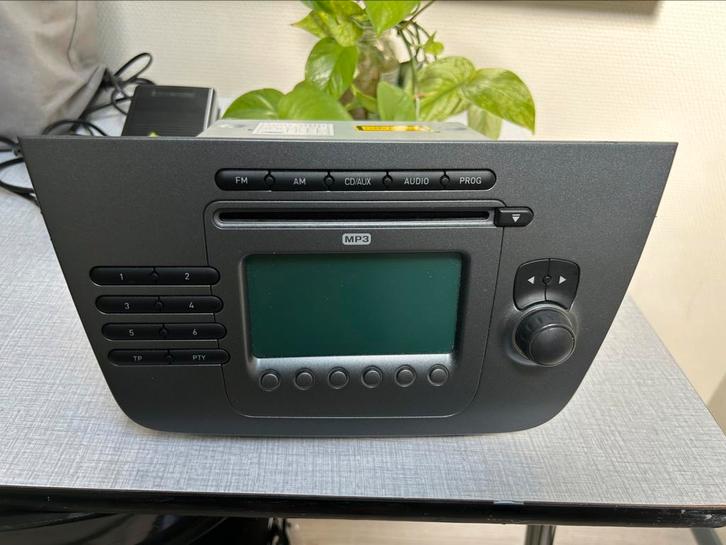 Seat Altea/Leon autoradio, Auto diversen, Autoradio's, Zo goed als nieuw, Ophalen of Verzenden