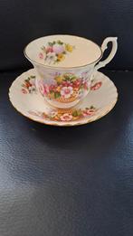 Royal Albert Fairford koffiekopje, Ophalen of Verzenden, Zo goed als nieuw, Porselein, Kop en/of schotel