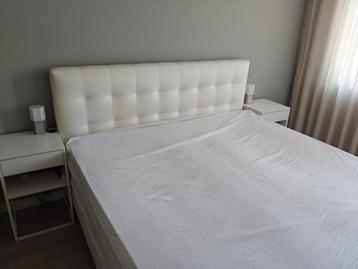 Compleet 2 persoons boxspring  beschikbaar voor biedingen