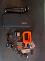 GoPro 11 + 2 batterijen + accessories, Ophalen of Verzenden, Gebruikt, GoPro