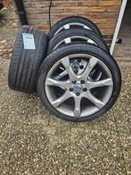4 velgen + banden Volvo V60, Auto-onderdelen, Banden en Velgen, Ophalen of Verzenden, Zomerbanden, Band(en)