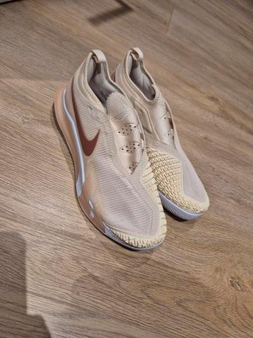 Nieuwe Nike schoenen - Maat 41 beschikbaar voor biedingen