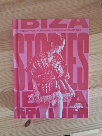 Lizzy van der Ligt - Ibiza stories