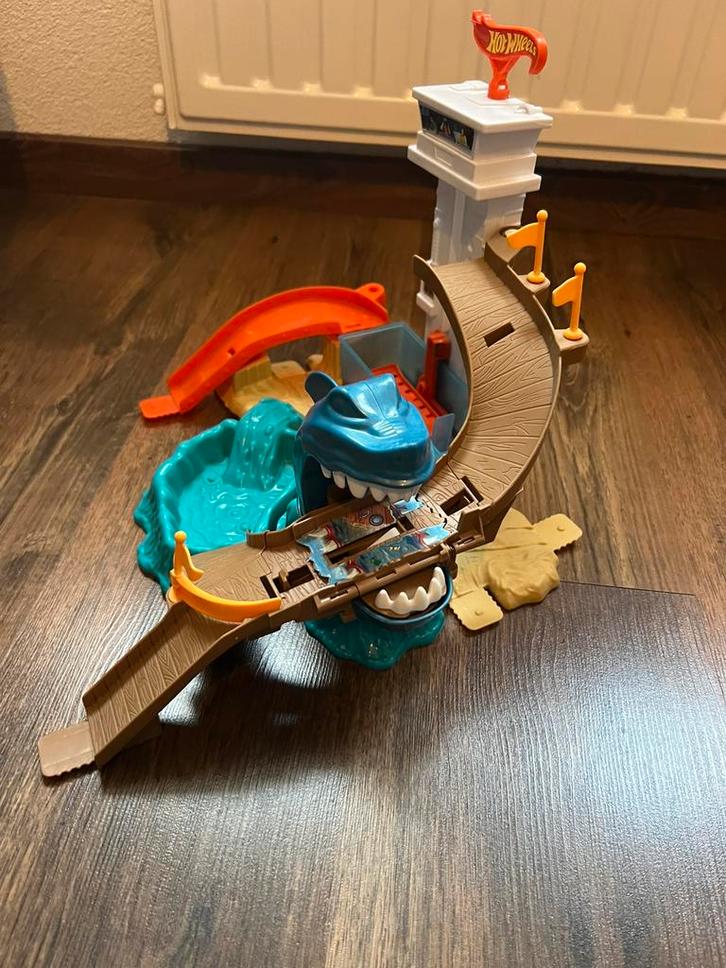 Sharkdown showdown speelset, Kinderen en Baby's, Speelgoed | Racebanen, Gebruikt, Elektrisch, Overige merken, Ophalen