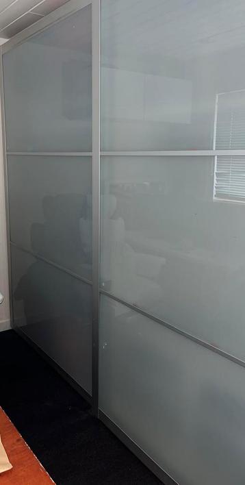 IKEA Pax kastdeuren / schuifdeuren 300br x 232 h incl rails beschikbaar voor biedingen
