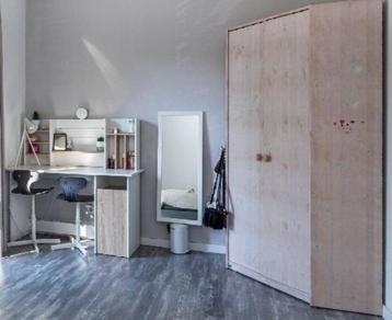 Bureau beschikbaar voor biedingen