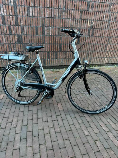 Mooie Elektrische BATAVUS.sportive bike fiets, Fietsen en Brommers, Fietsen | Dames | Sportfietsen en Toerfietsen, Zo goed als nieuw