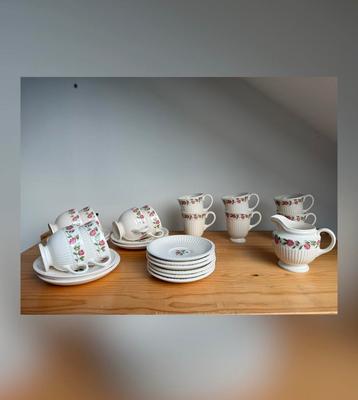 Wedgewood Edme Rosalind set beschikbaar voor biedingen