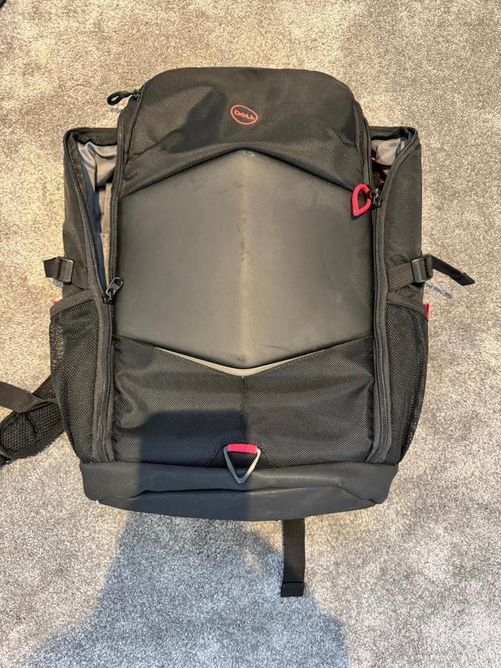 Dell Pursuit rugzak Grijs, Rood, Zwart, Computers en Software, Laptoptassen, Gebruikt, Rugzak, 17 inch of meer, Ophalen of Verzenden