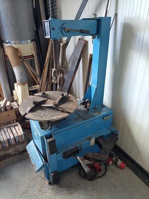 Ravaglioli band de en montage mach. en Facom balanceer mach., Auto diversen, Autogereedschap, Gebruikt, Ophalen