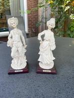 Twee beeldjes Capodimonte- Giuseppe Armani, Antiek en Kunst, Ophalen of Verzenden