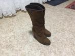 Bruine Lage Laarzen met Sleehak - Maat 38, Ophalen of Verzenden, Zo goed als nieuw, Bruin, Lage of Enkellaarzen