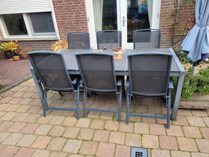Mooie tuinset tafel met 6 stoelen en kussens., Tuin en Terras, Tuinsets en Loungesets, Gebruikt, Tuinset, Aluminium, 6 zitplaatsen