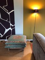 Kelim kussens- poef en rooktafel, Huis en Inrichting, Banken | Voetenbanken en Poefen, Hout, Gebruikt, Oosters, marokkaans, Vierkant