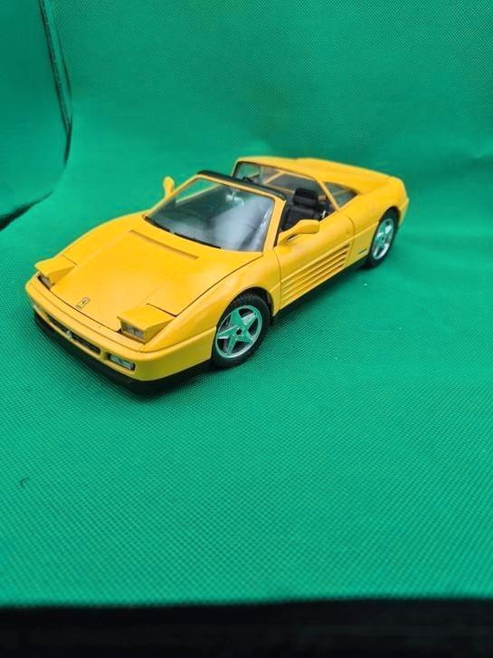 49 ferrari 348 1/18 mira, Hobby en Vrije tijd, Modelauto's | 1:18, Zo goed als nieuw, Ophalen of Verzenden