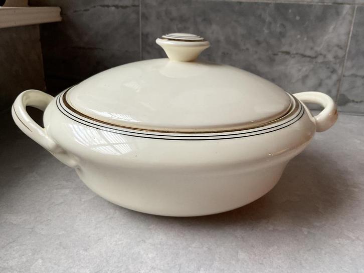 Mosa Maastricht aardappel/groenteschaal 22,5 cm doorsnede, Antiek en Kunst, Antiek | Keramiek en Aardewerk, Ophalen of Verzenden