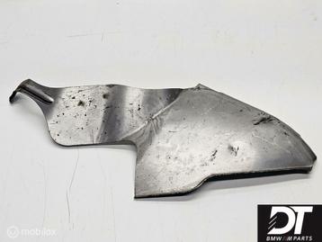 Hitteschild uitlaat BMW M5 E39 S62 V8 S62B50 32211093383 beschikbaar voor biedingen